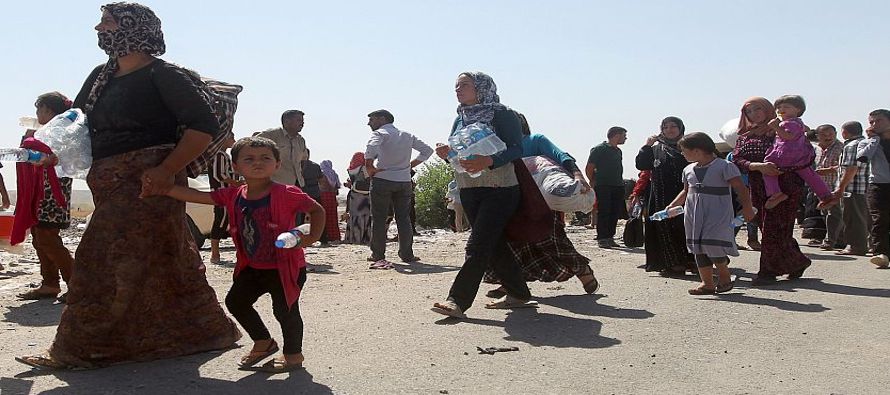 Casi 3,000 mujeres y niños yazidíes continúan capturados por Estado...
