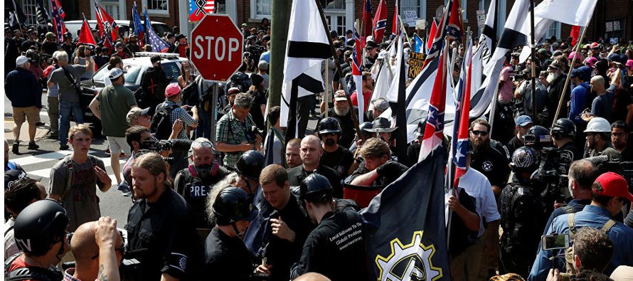 La marcha de los supremacistas de Charlottesville el viernes tenía por objeto protestar...