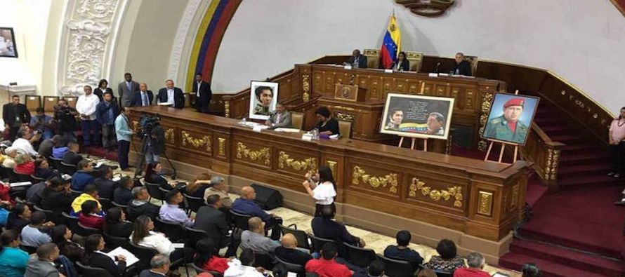 La Asamblea Nacional Constituyente de Venezuela ordenó el martes a la justicia pasar los...