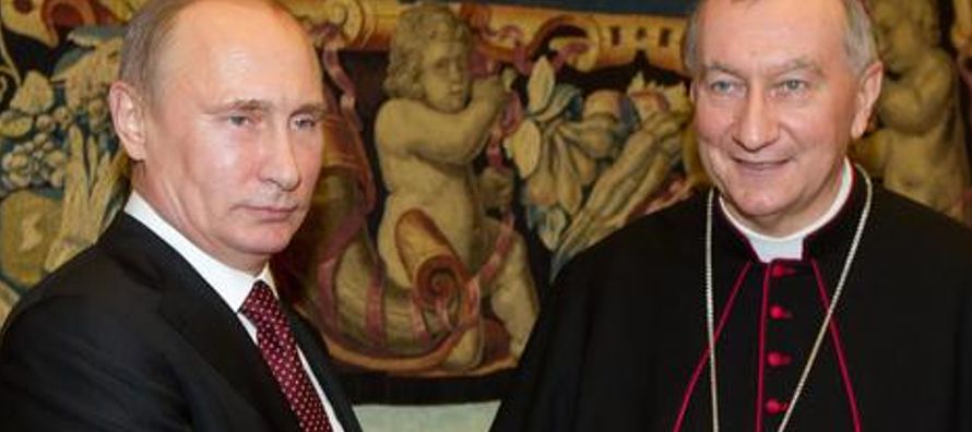 Con el Patriarca de Moscú y de toda Rusia, Cirilo, fue histórico el encuentro con...