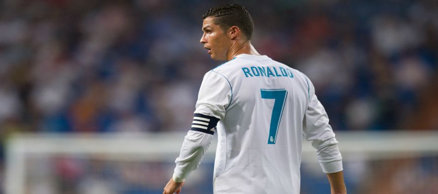 Ronaldo ayudó al Real Madrid a conseguir su segundo título consecutivo de la Liga de...