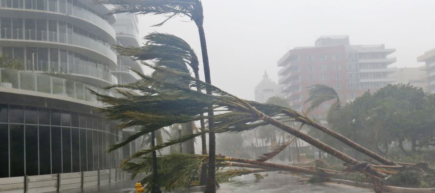 El huracán Categoría 5 dejó al menos 28 muertos en la región y...