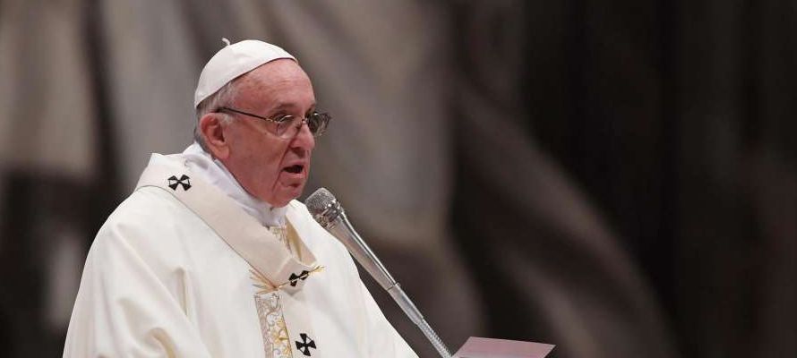 Entre 2004 y 2014, la Santa Sede destituyó a 884 sacerdotes y sancionó a otros dos...