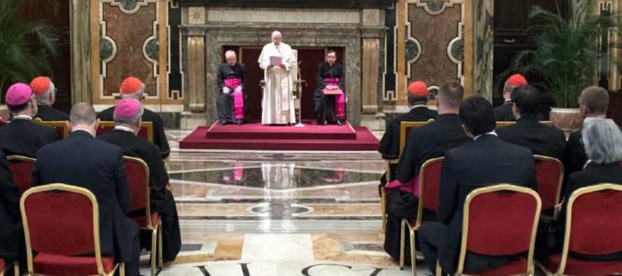 El Papa, recordando el Jubileo de la Misericordia, que  comenzó el 8 de diciembre de...