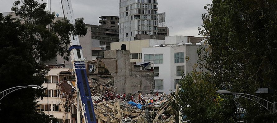Tras el colapso de 47 edificios en la capital y la declaratoria de fallas estructurales en...