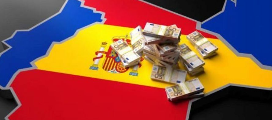 El presidente del gobierno de Cataluña, Carles Puigdemont, proclamó el martes la...