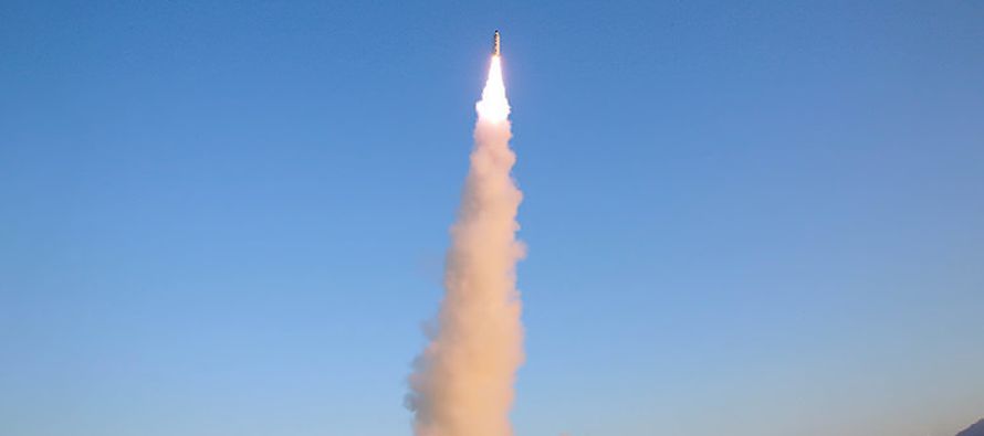 El Gobierno norcoreano se ha planteado la tarea de modernizar uno de sus misiles para triplicar su...