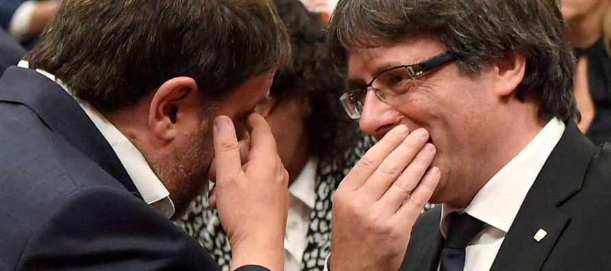 Contra lo que sostuvo Puigdemont, no hubo mandato para la independencia en las elecciones del 27-S...