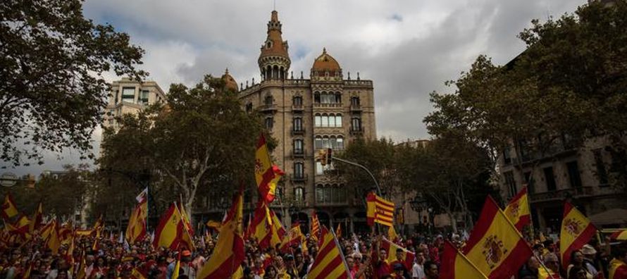 Los intentos secesionistas de Cataluña han empujado a España a su peor crisis...