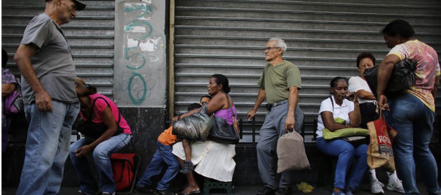 "Los refugiados de Venezuela son un desafortunado efecto secundario de la crisis, que es...