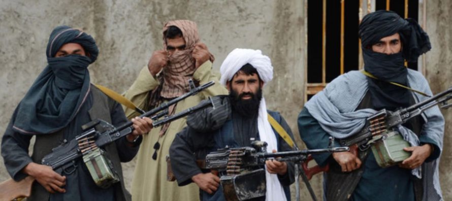 De manera casi simultánea los talibanes lanzaron otra operación contra las oficinas...