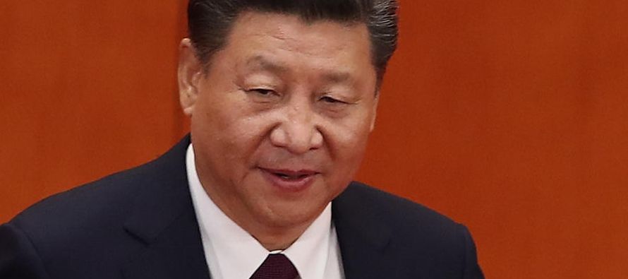 Xi Jinping, que recibirá un nuevo mandato al cierre del congreso la semana próxima,...