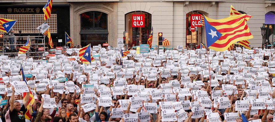 El presidente catalán elude responder a la pregunta de si declaró o no la...