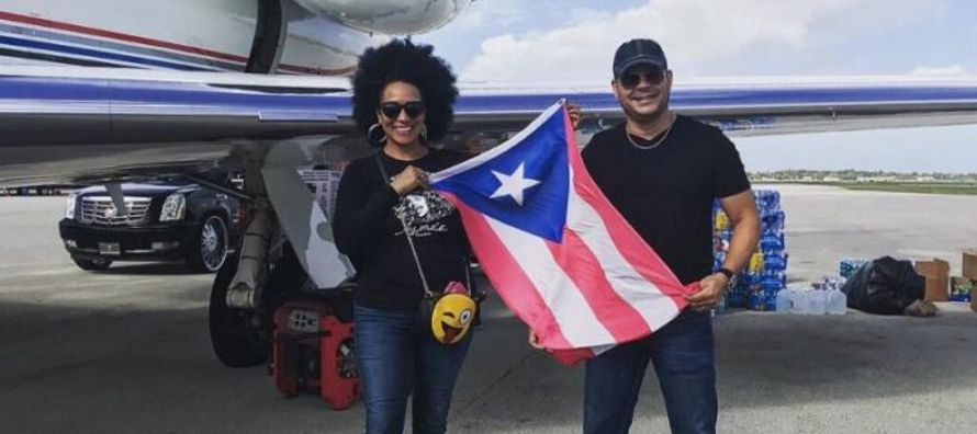 El gran lema es el de "Puerto Rico se levanta", como dice un enorme cartel pintado con...