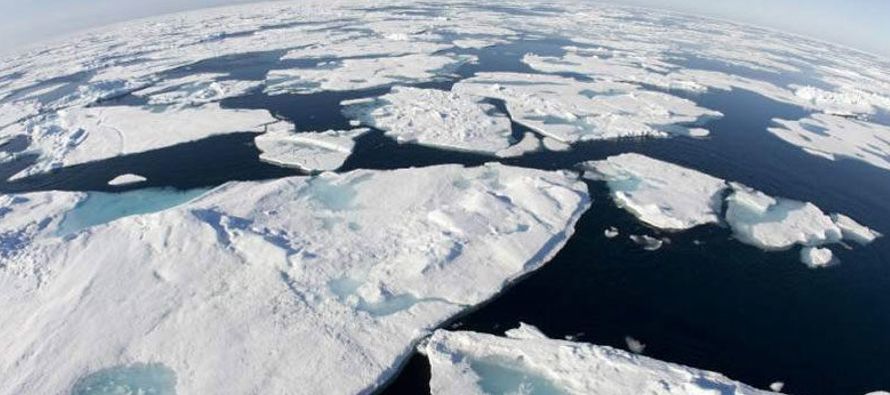 El hielo del mar Ártico podría estar adelgazando a un ritmo más veloz de lo...