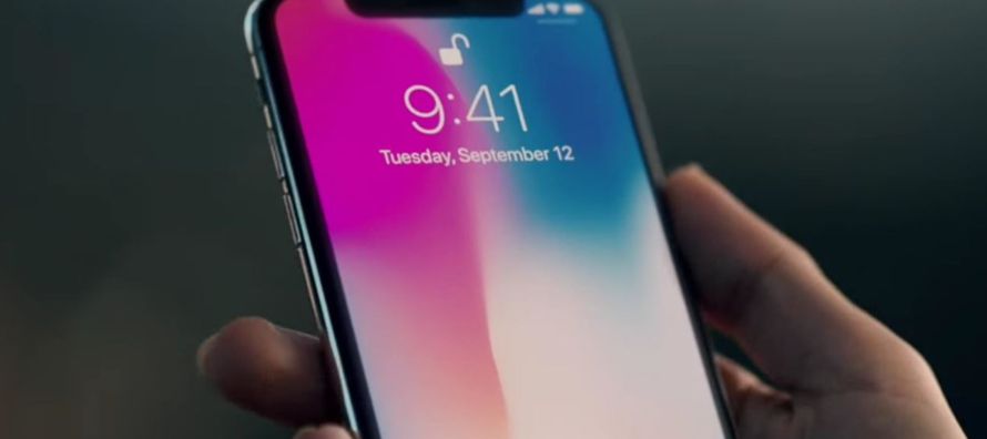El sitio web de Apple mostró que los tiempos de entrega para el teléfono se alargaron...