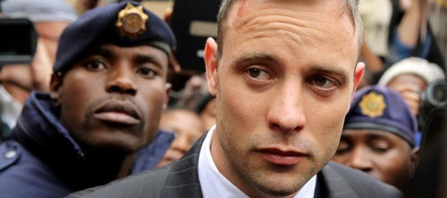 Pistorius fue encarcelado en julio del año pasado tras ser condenado por la muerte de su...