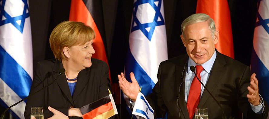La canciller de Alemania, Angela Merkel, aseguró hoy que no comparte la decisión del...