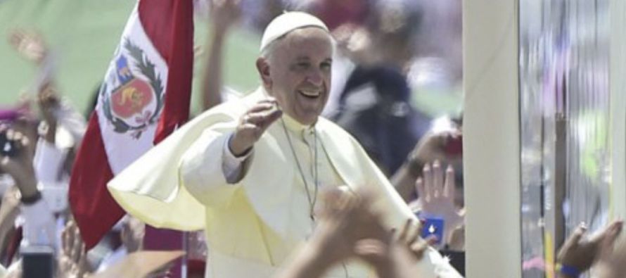  El papa Francisco afirmó que está "soñando" con el viaje que...