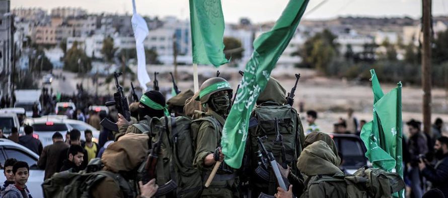 Desde entonces, cuatro palestinos han muerto en el enclave bajo bloqueo, dos de ellos en...