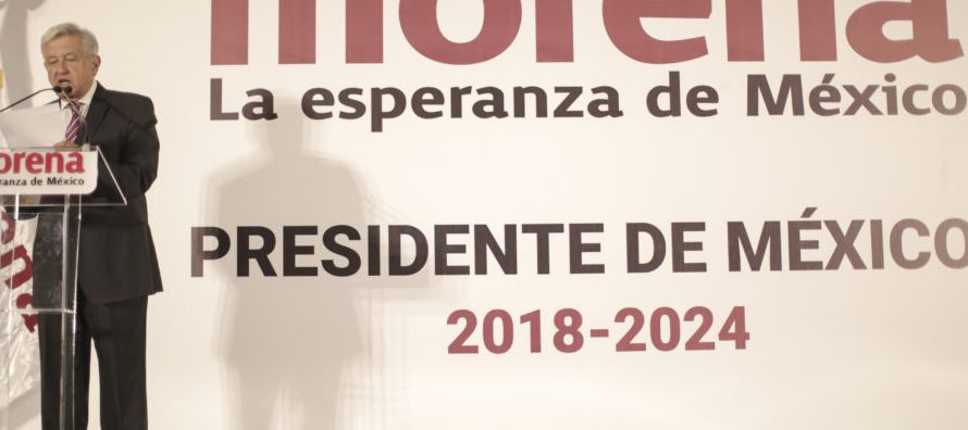 Esta es la primera vez en la historia reciente de México que un político anuncia...