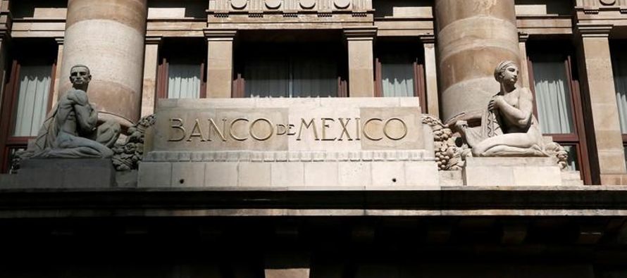 La inflación a tasa interanual de México se aceleró más de lo previsto...