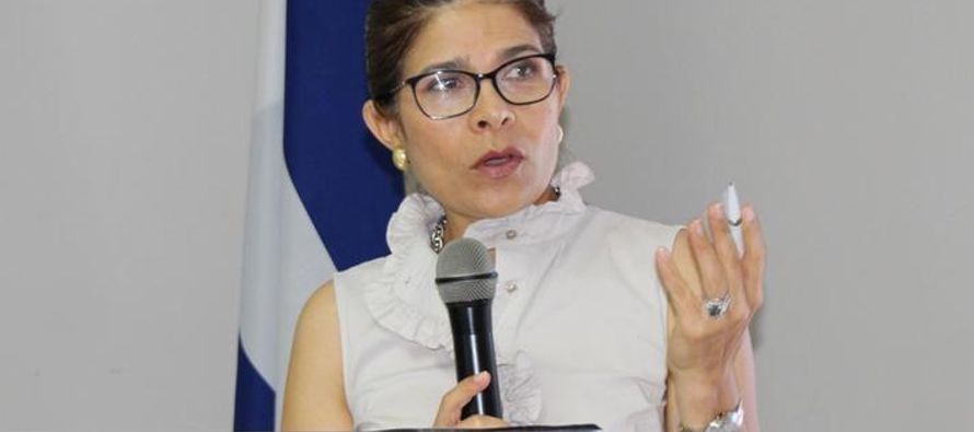 Hilda Hernández, de 51 años, ex ministra y asesora de la campaña electoral de...