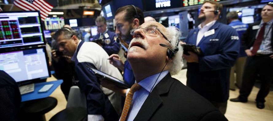 Las acciones estadounidenses han disfrutado un repunte de casi un año. El S&P 500 y el...