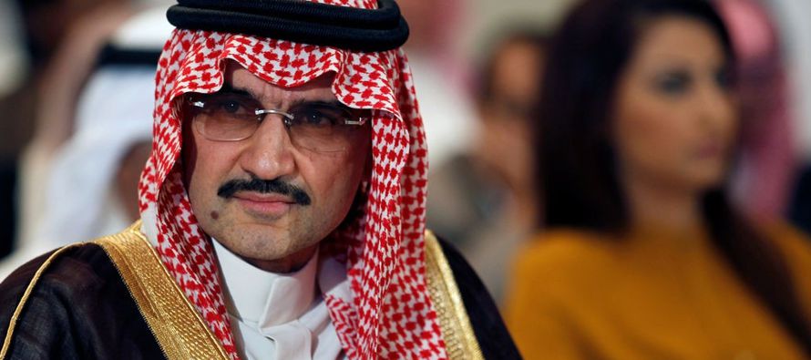 El diario sostiene que el príncipe saudí cree que entregar esa suma de dinero a...