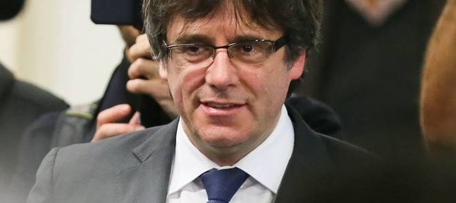 Así lo confirmó Jordi Turull, del partido de Puigdemont, Junts per Catalunya. Para...