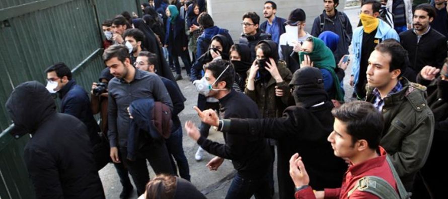 El presidente iraní reitero el derecho del pueblo a criticar y protestar pero afirmó...