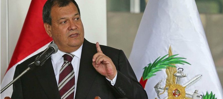 Nieto presentó su carta de renuncia al jefe de Estado, la cual había sido anunciada...