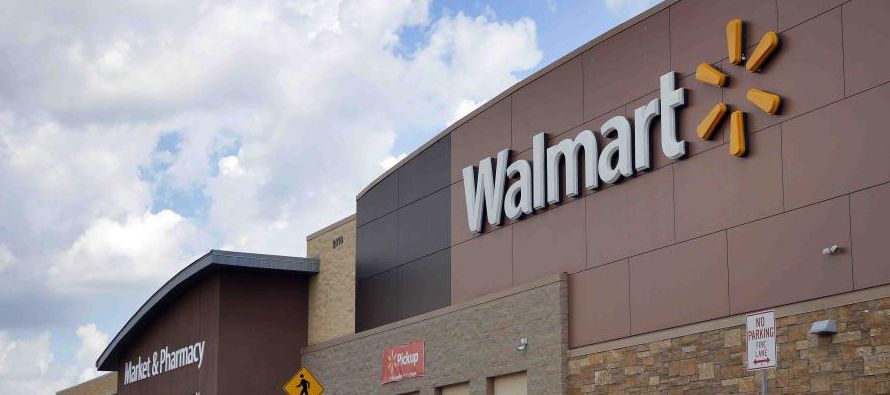Hasta ahora el sueldo para los trabajadores de Walmart al ingresar a la firma era de 9...