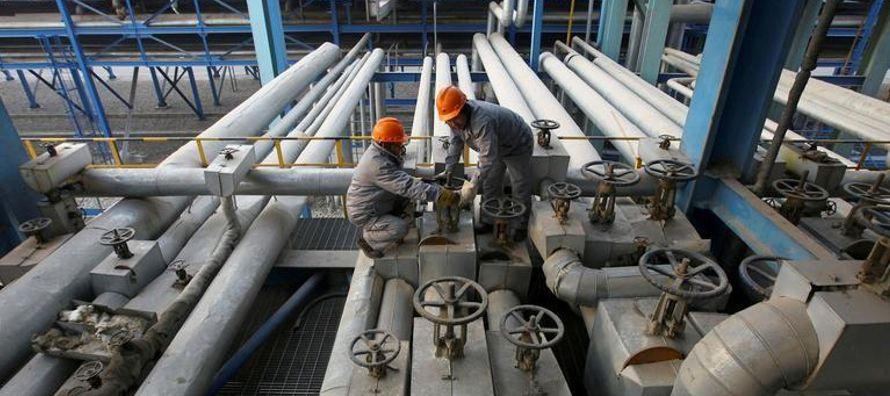 Como resultado, las refinerías de Asia procesaron la inédita cifra de 23 millones de...