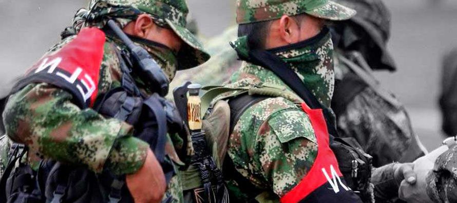 Desde el lunes, Santos anunció que las charlas de paz con el Ejército de...