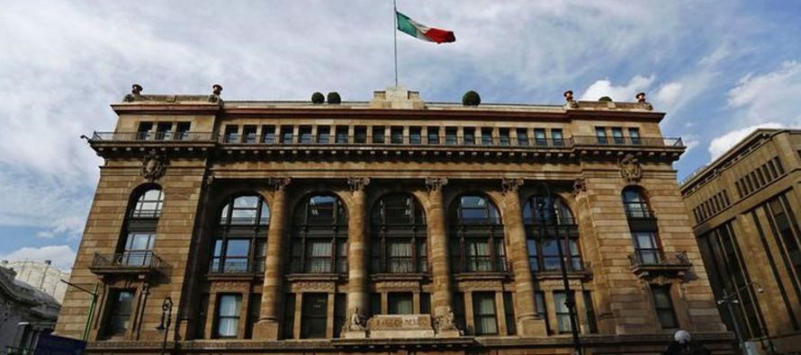 Ante la complejidad del entorno actual, el Banco de México (Banxico) destacó que la...