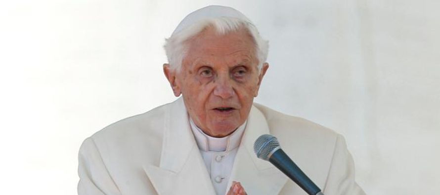 El Papa emérito Benedicto dijo en una carta publicada el miércoles por un diario...
