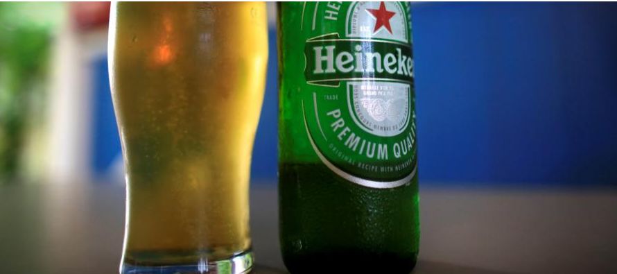 En 2017, los márgenes de Heineken crecieron solo 14 puntos básicos, afectados por la...