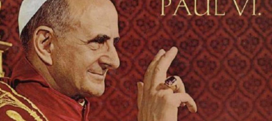 El papa Francisco asegura que el papa Pablo VI será canonizado este año e ironiza con...