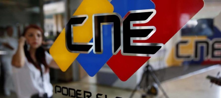 "El CNE va a evaluar para una siguiente fecha las elecciones parlamentarias, del consejo...
