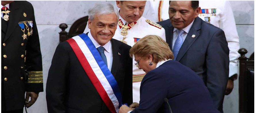 El político conservador Sebastián Piñera, de 68 años, fue investido hoy...