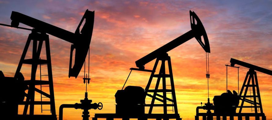 La OPEP subió su estimación para 2018 de suministro de crudo de las naciones fuera...