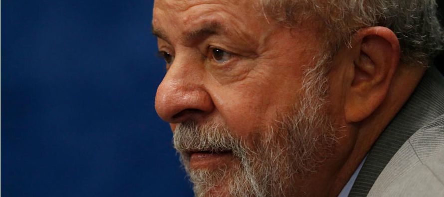 No obstante, la cautelar otorgada por el Supremo da una tregua a Lula, quien se encuentra de gira...