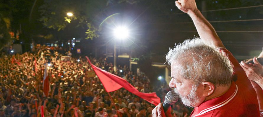 La prisión del expresidente Luiz Inácio Lula da Silva deja al Partido de los...