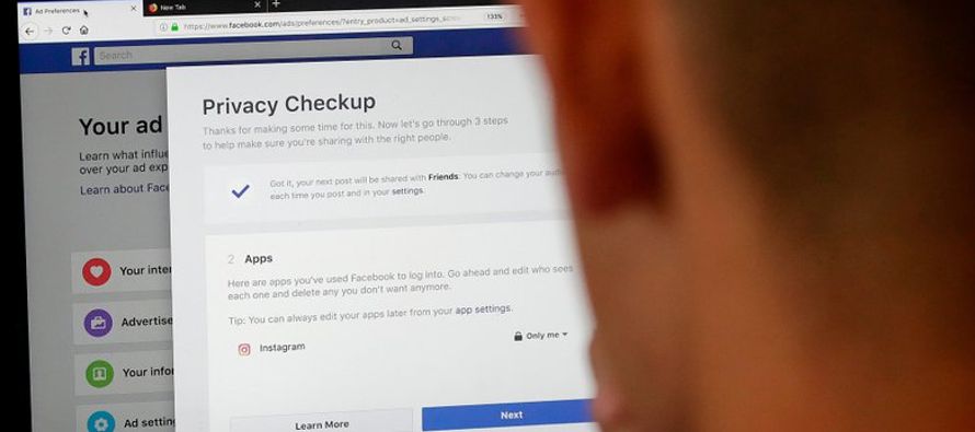 Facebook comenzó a alertar el martes a ciertos usuarios que su información...