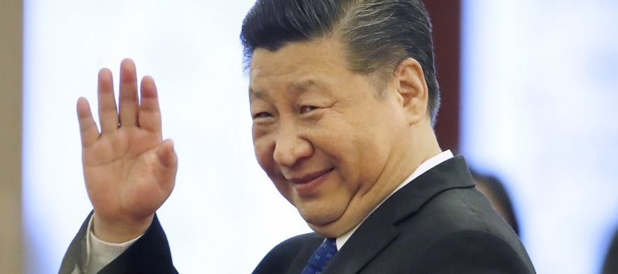 La medida propuesta por Trump responde a las denuncias de que Beijing roba o presiona a las...