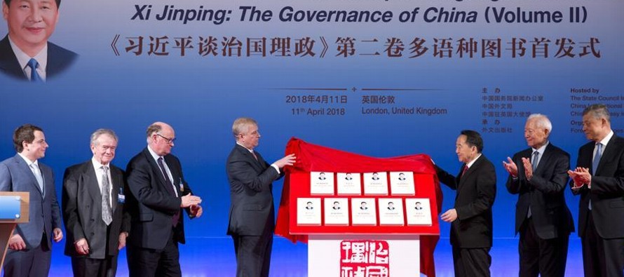 Las versiones plurilingües del segundo volumen de "Xi Jinping: La Gobernación y...