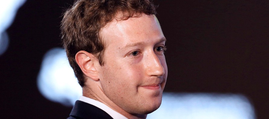 La semana pasada, el fundador y presidente ejecutivo de Facebook, Mark Zuckerberg, reconoció...
