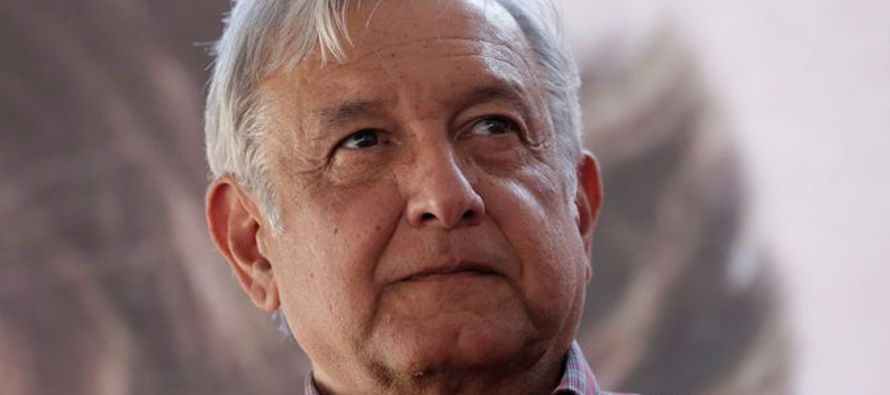 López Obrador inclusive se da el lujo de marcar la agenda de los debates en los medios y...