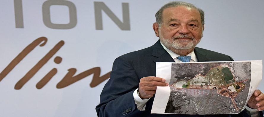 Carlos Slim afirma que la zona del nuevo aeropuerto se convertiría en un "polo de...